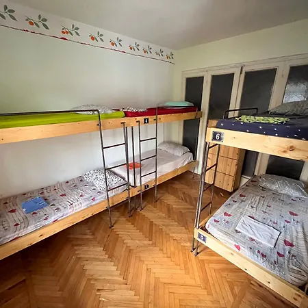 Hostel Milingona Center