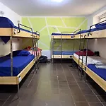 Milingona Center Хостел