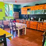 Milingona Center Hostel *