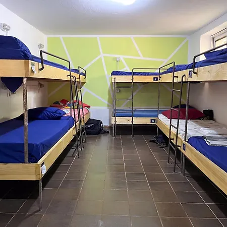 Milingona Center 旅馆