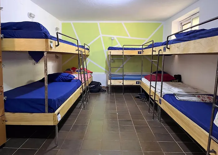 Milingona Center Hostel