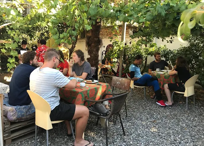 Vandrarhem Milingona Center Tirana